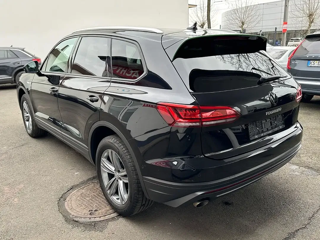 Volkswagen Touareg - Thumbnail 6