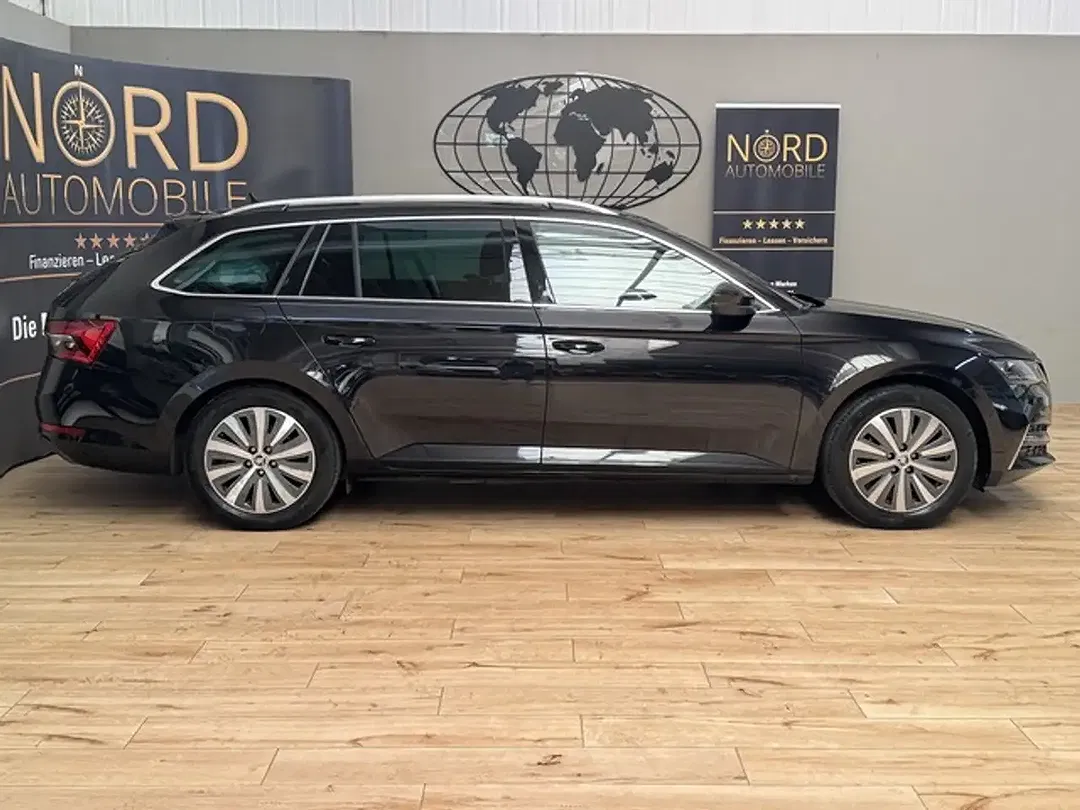 Skoda Superb - Thumbnail 5