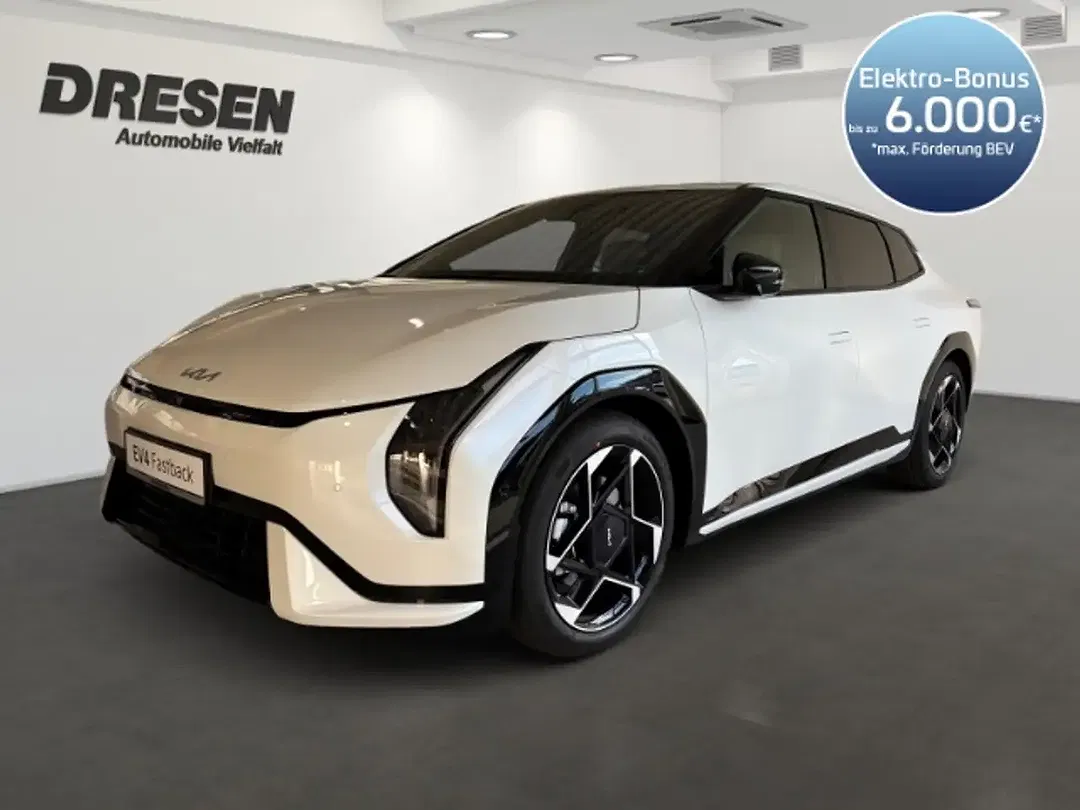 Kia EV4 - Thumbnail 1