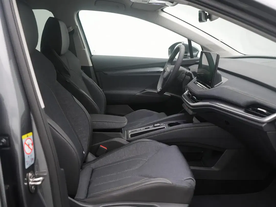 Skoda Elroq - Thumbnail 9