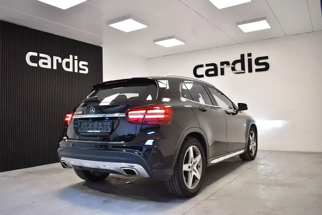 Mercedes-Benz GLA 180 - Thumbnail 6
