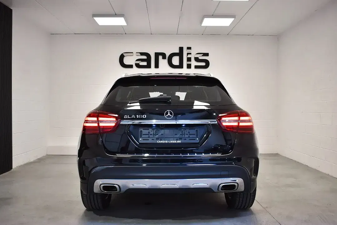 Mercedes-Benz GLA 180 - Thumbnail 8