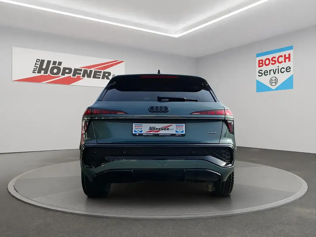 Audi Q3 - Thumbnail 5