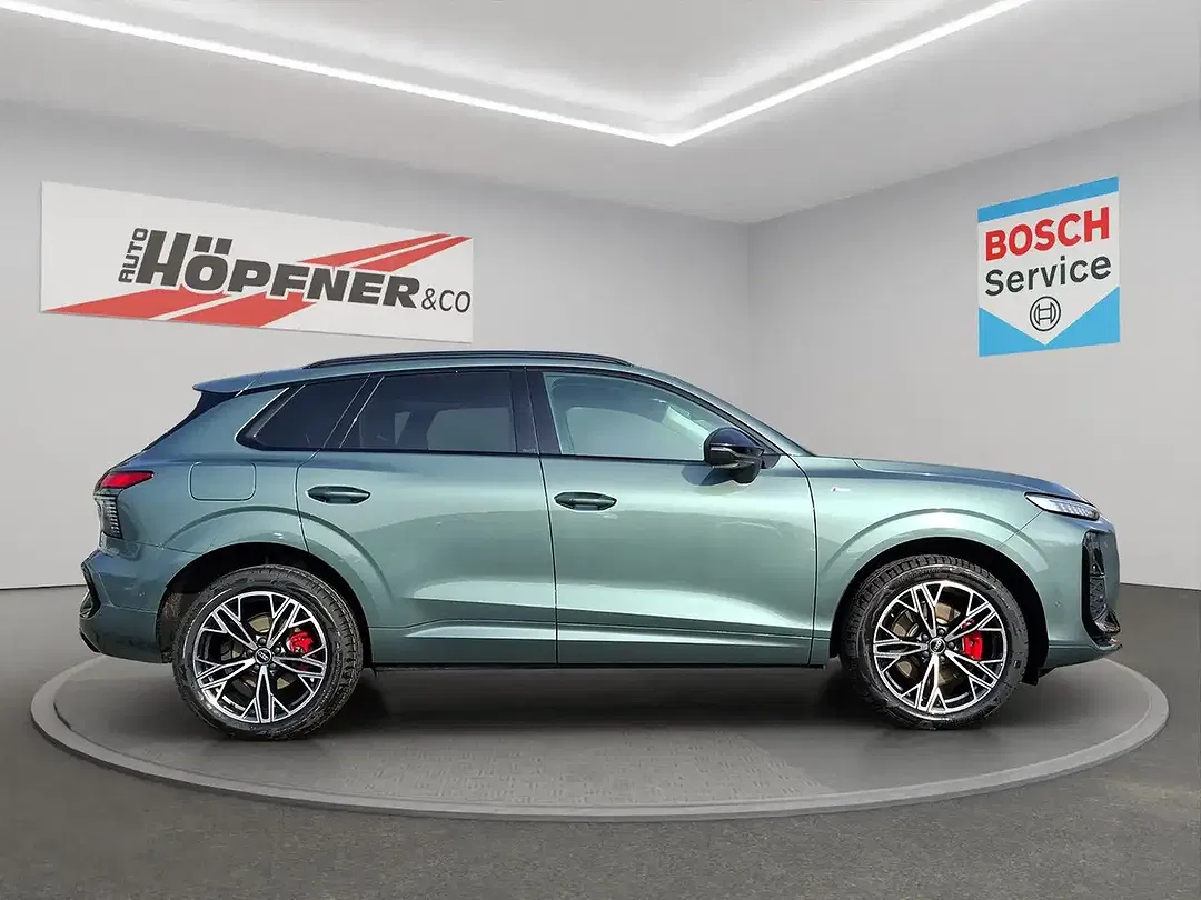 Audi Q3 - Thumbnail 7