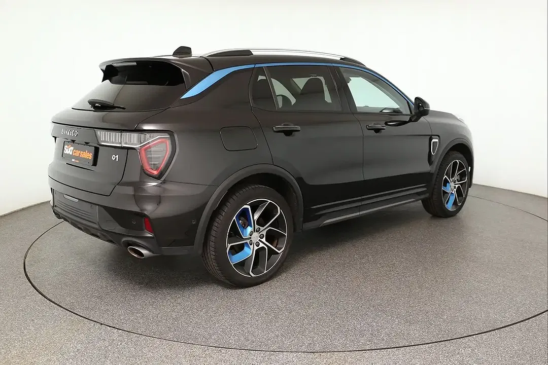 Lynk & Co 01 - Thumbnail 5