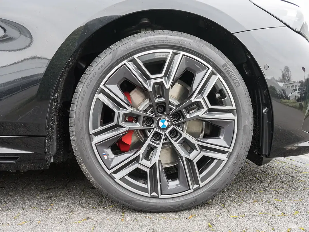 BMW 530 - Thumbnail 6