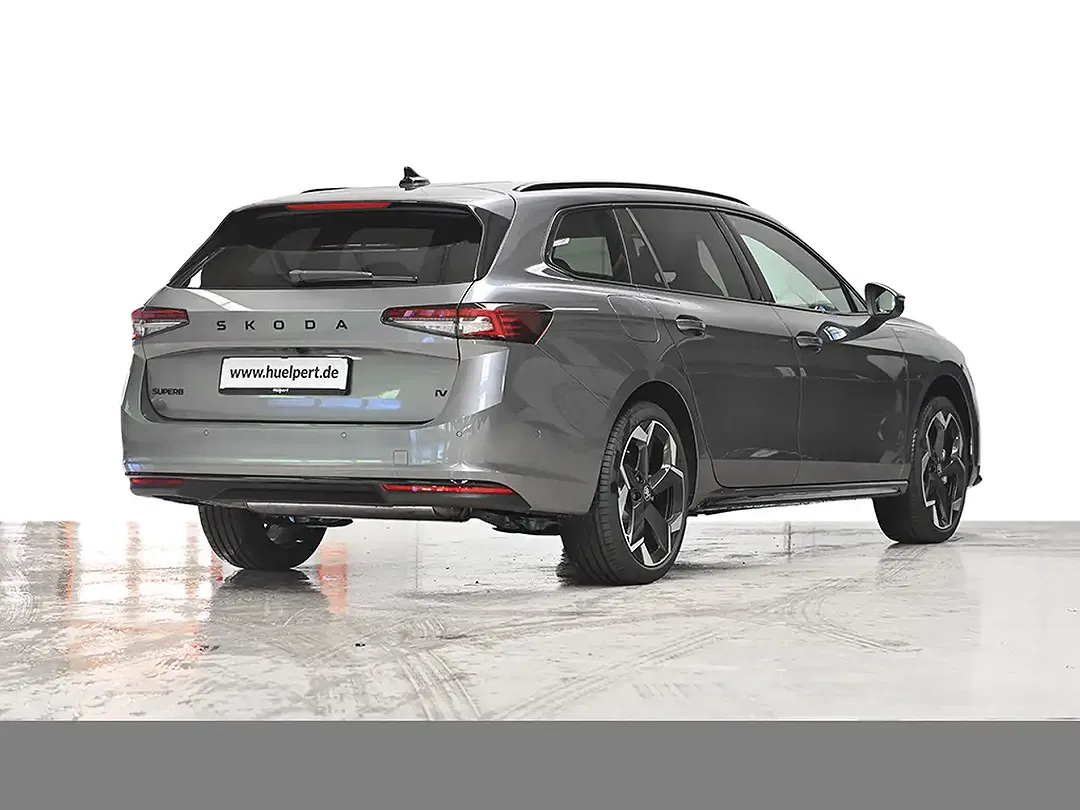 Skoda Superb - Thumbnail 3