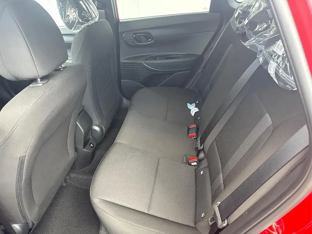 Hyundai i20 - Thumbnail 9