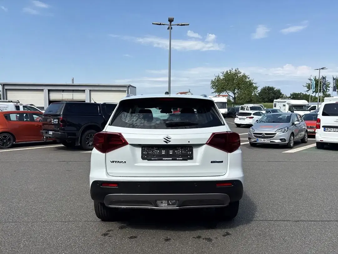 Suzuki Vitara - Thumbnail 4