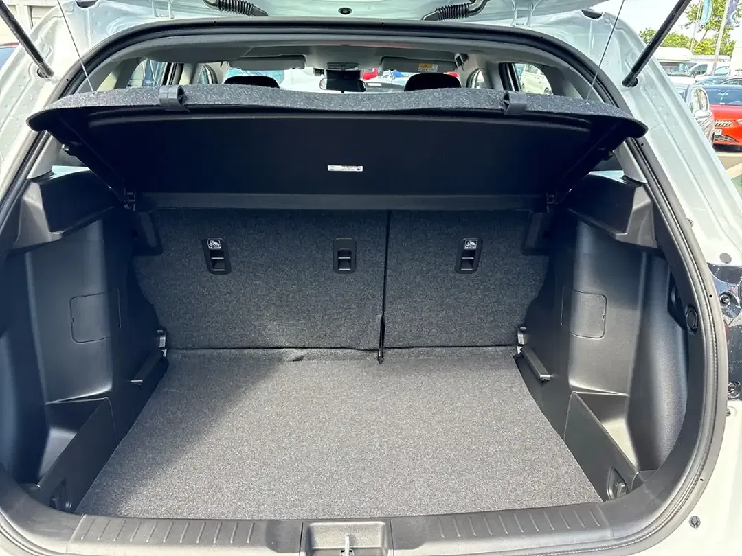Suzuki Vitara - Thumbnail 8