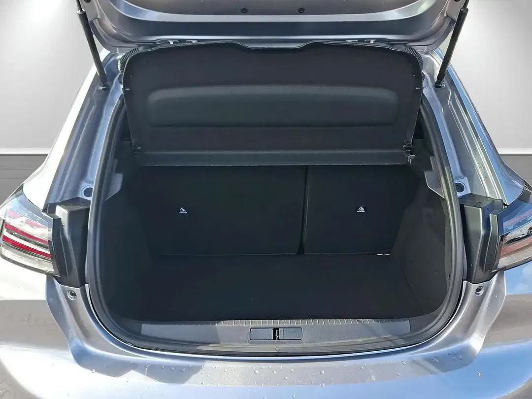Peugeot 208 - Thumbnail 5