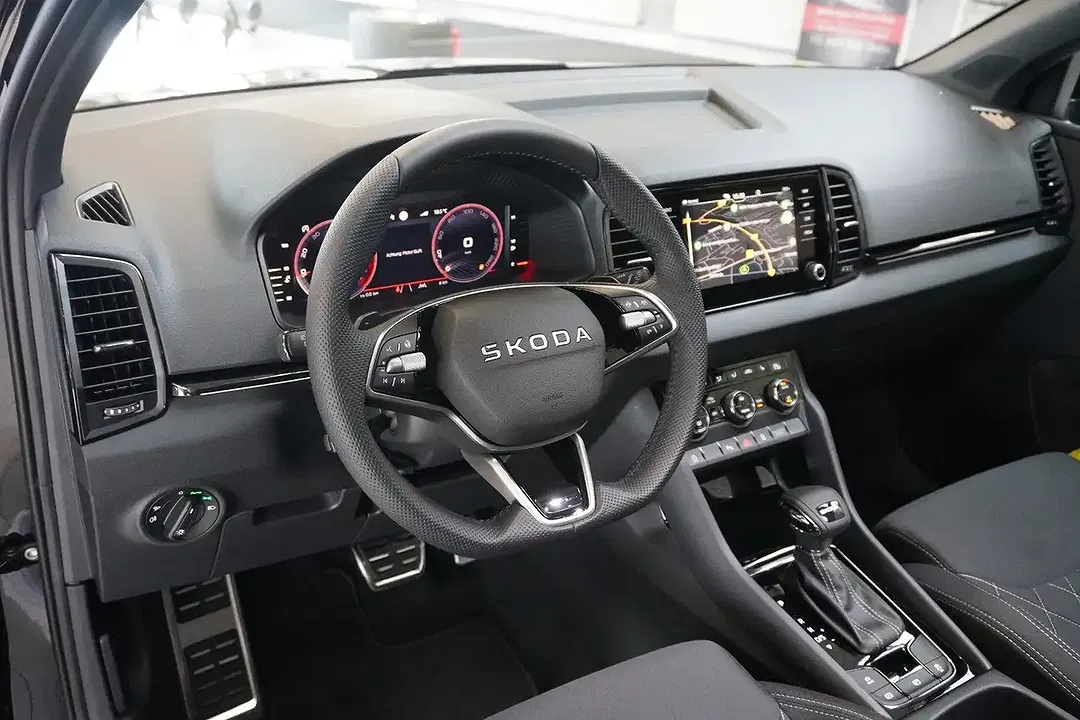 Skoda Karoq - Thumbnail 10