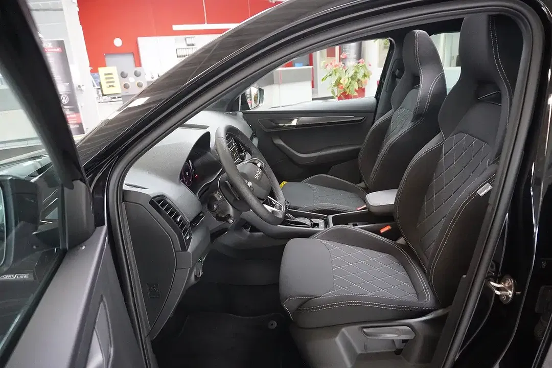 Skoda Karoq - Thumbnail 7