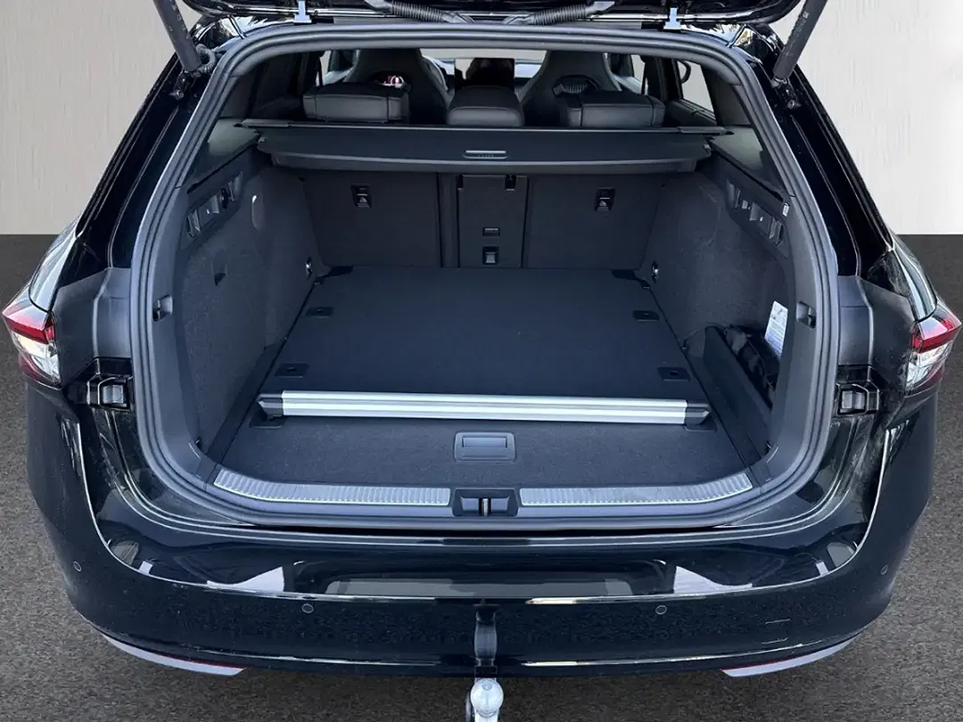 Skoda Superb - Thumbnail 10