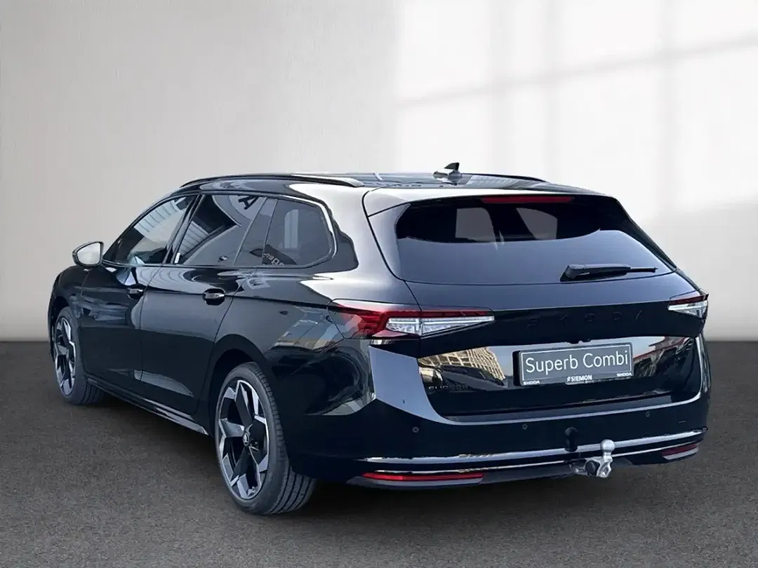 Skoda Superb - Thumbnail 3