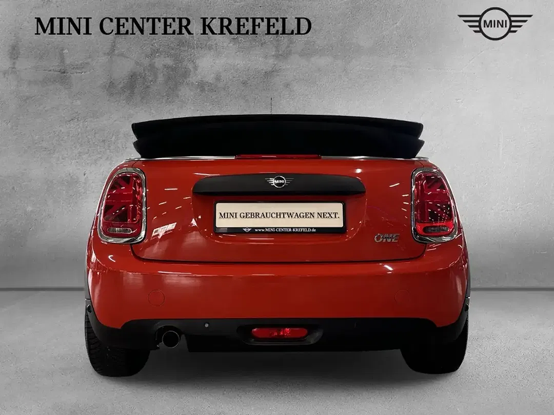 MINI One Cabrio - Thumbnail 6