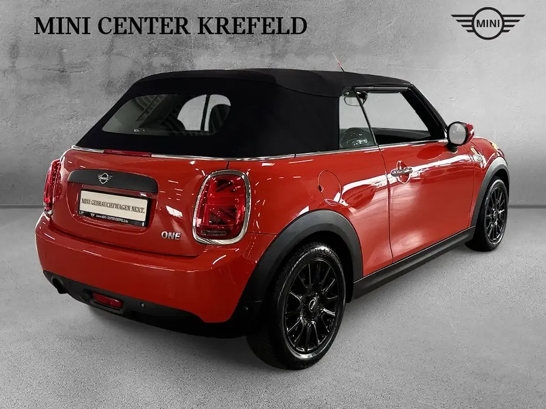 MINI One Cabrio - Thumbnail 8