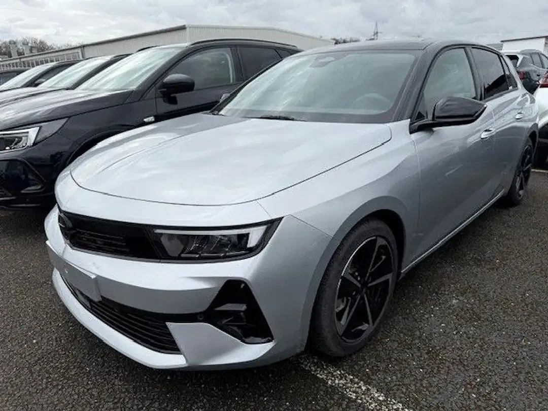 Opel Astra - Thumbnail 1