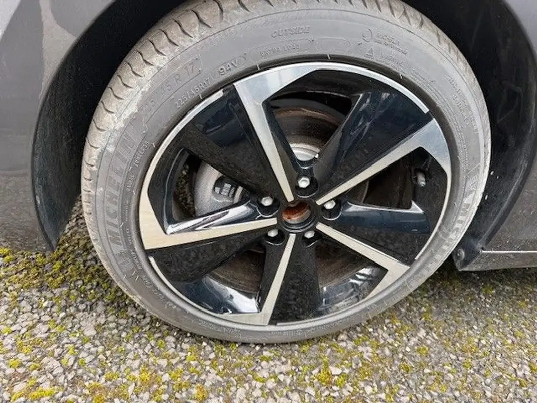 Opel Astra - Thumbnail 9