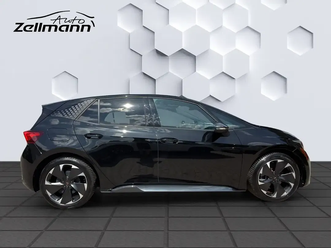 CUPRA Born - Thumbnail 7
