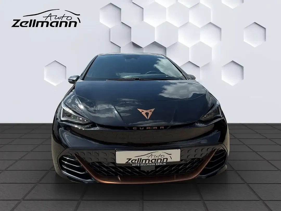 CUPRA Born - Thumbnail 9