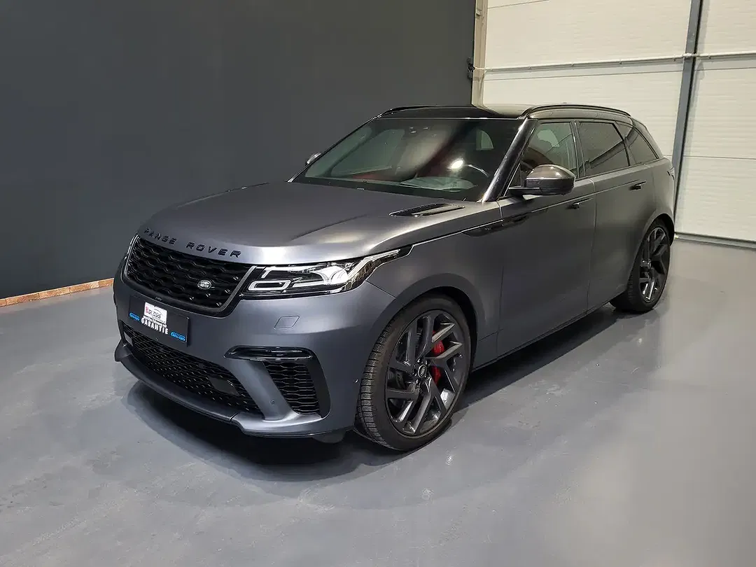 Land Rover Range Rover Velar - Thumbnail 1