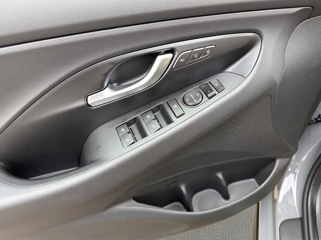 Hyundai i30 - Thumbnail 12