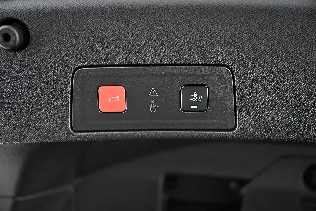 Peugeot 508 - Thumbnail 38
