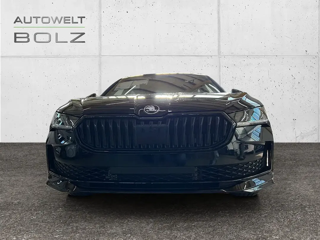 Skoda Superb - Thumbnail 1