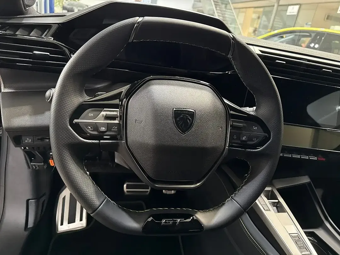 Peugeot 308 - Thumbnail 10