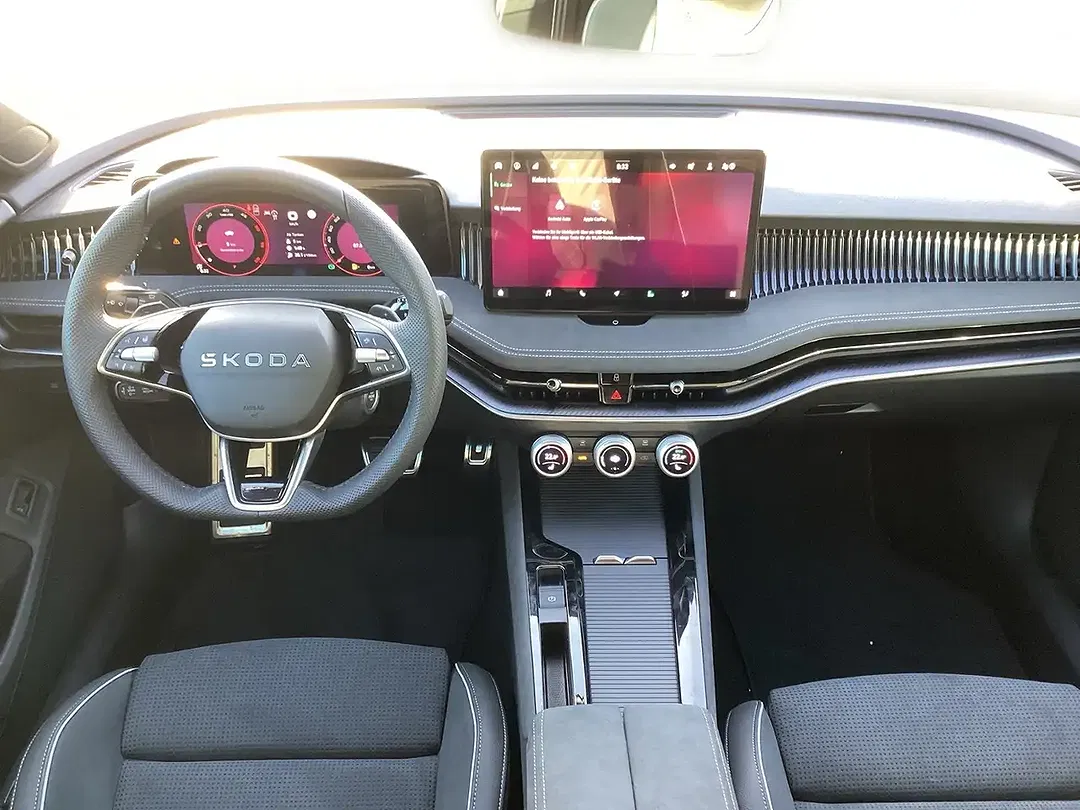Skoda Superb - Thumbnail 8