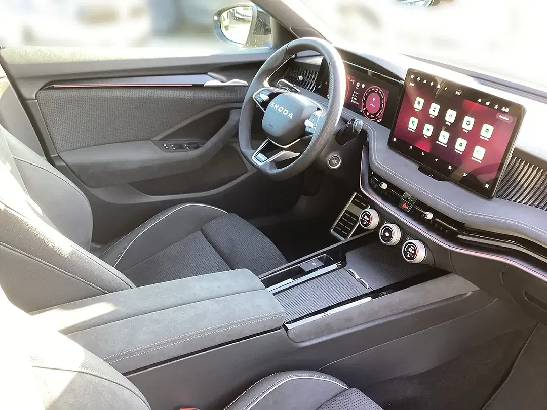 Skoda Superb - Thumbnail 6