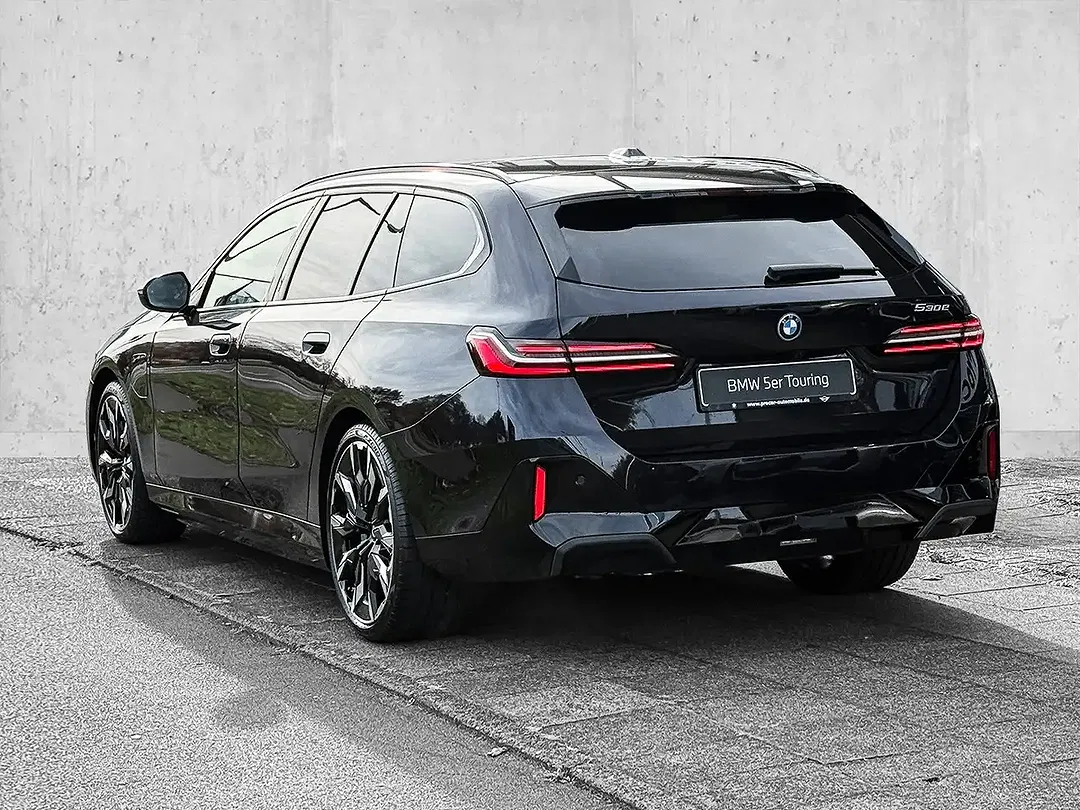 BMW 530 - Thumbnail 2