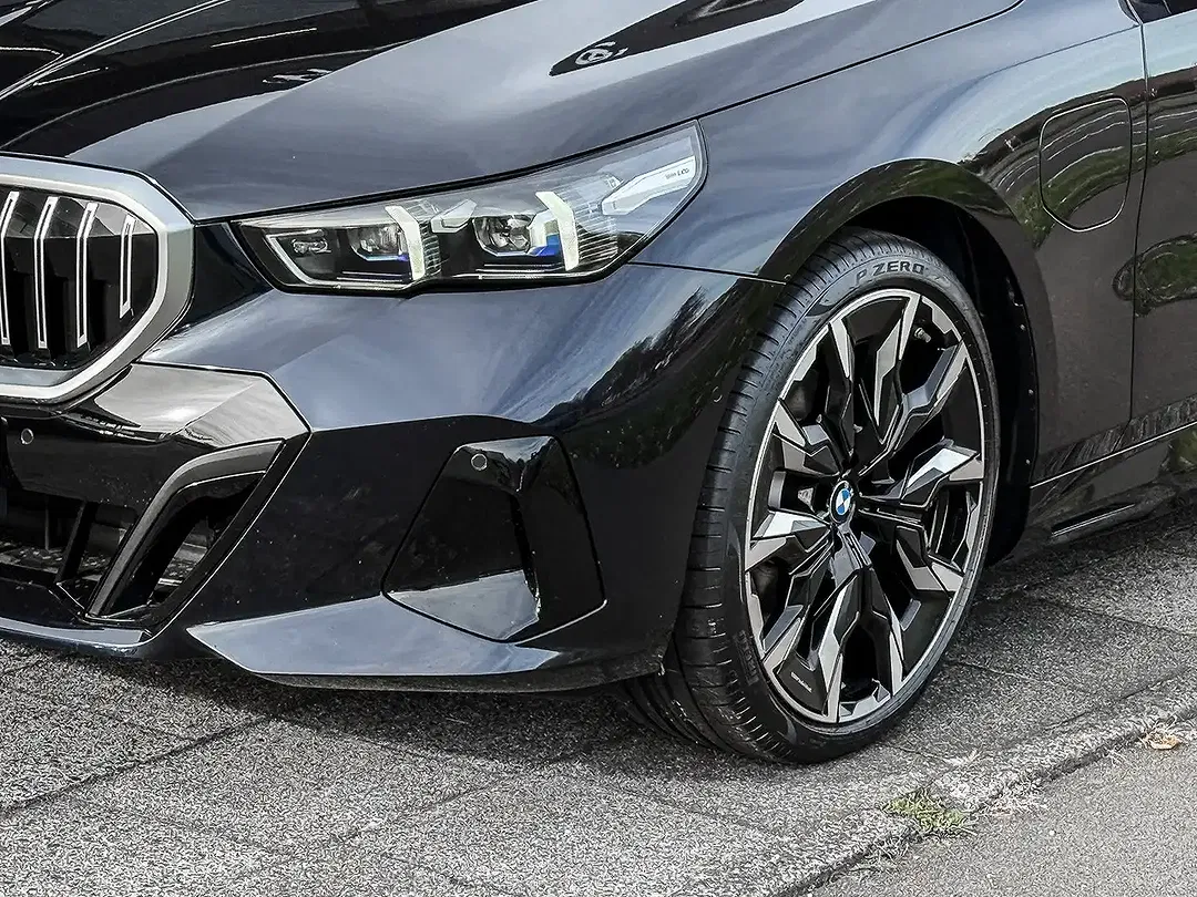 BMW 530 - Thumbnail 3