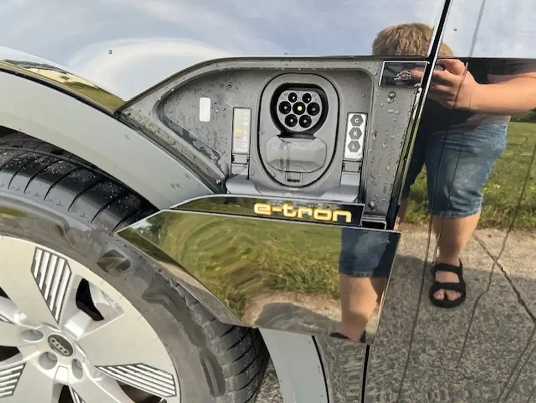 Audi Q8 e-tron - Thumbnail 5