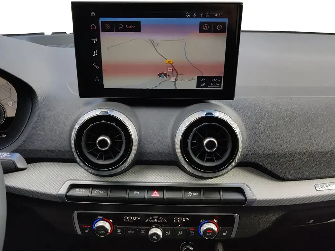 Audi Q2 - Thumbnail 12