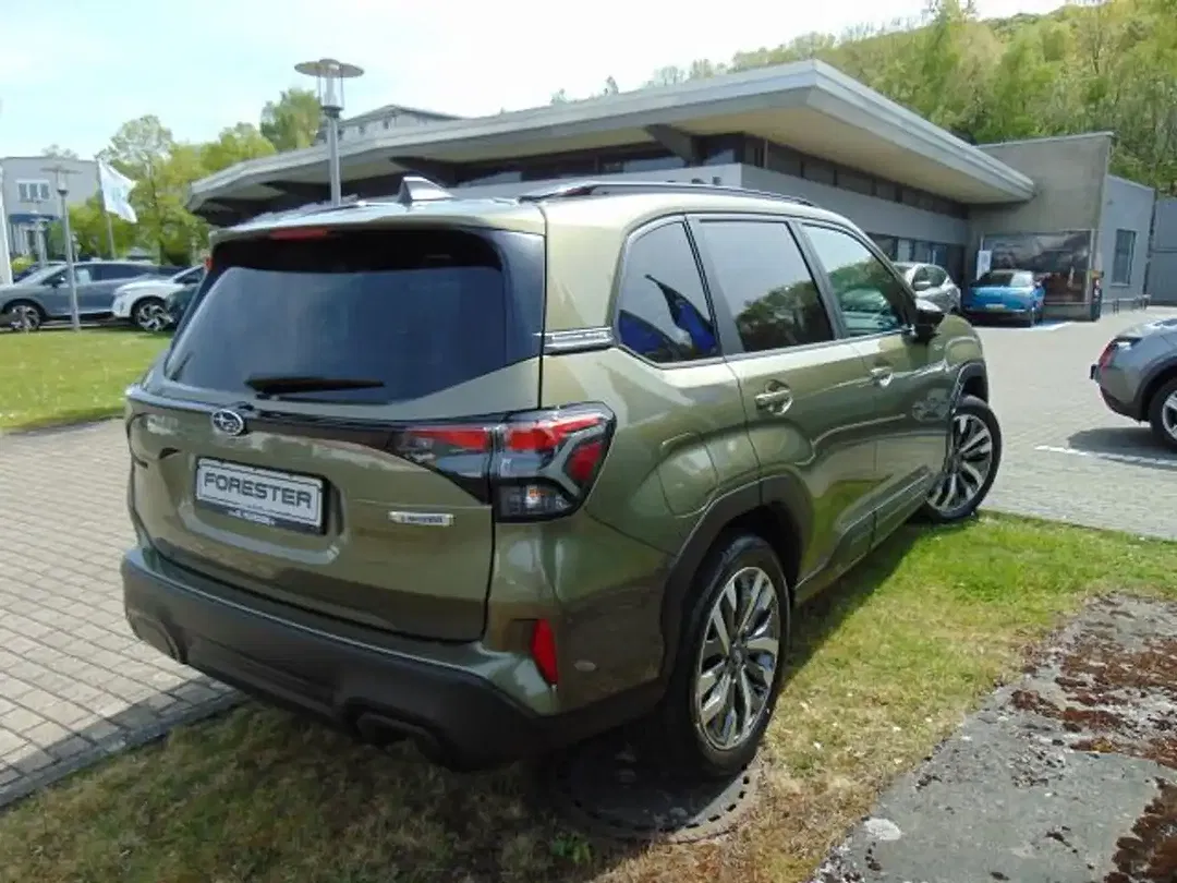 Subaru Forester - Thumbnail 5