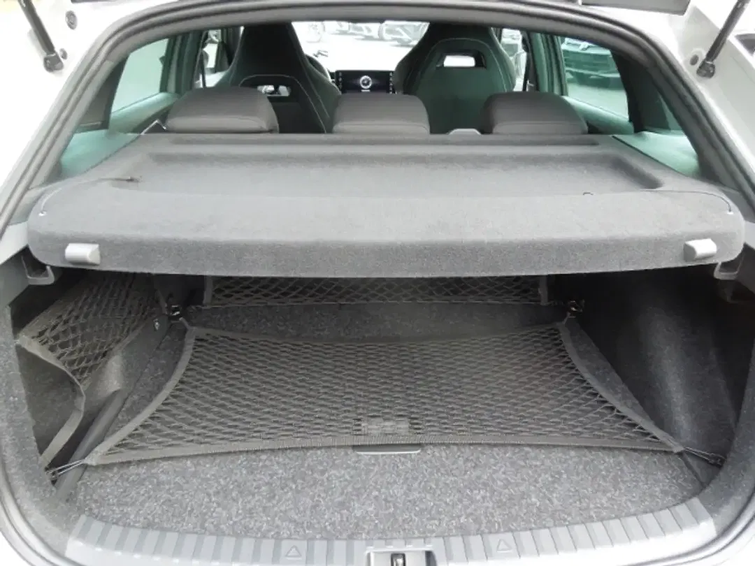 Skoda Scala - Thumbnail 13