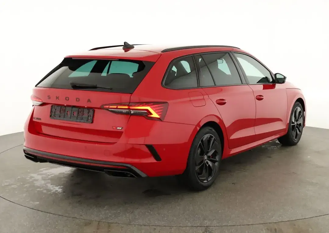 Skoda Octavia - Thumbnail 2