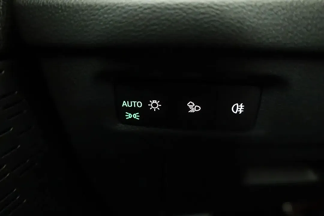 Skoda Octavia - Thumbnail 8