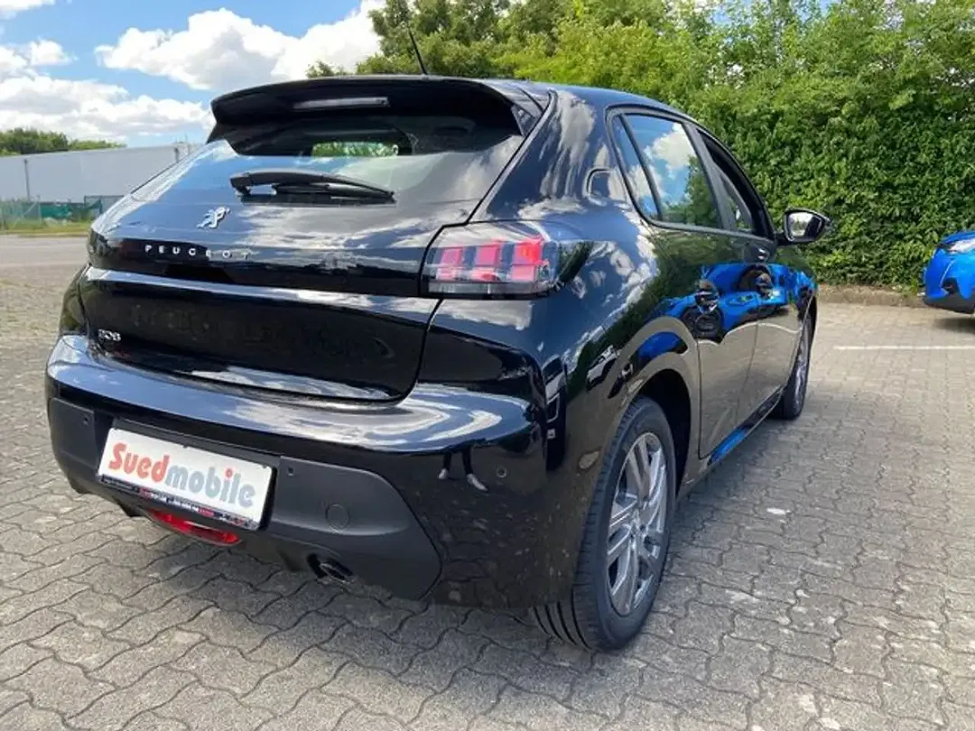 Peugeot 208 - Thumbnail 5