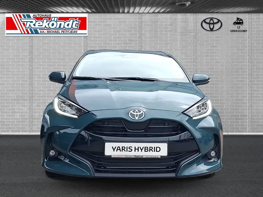 Toyota Yaris - Thumbnail 4