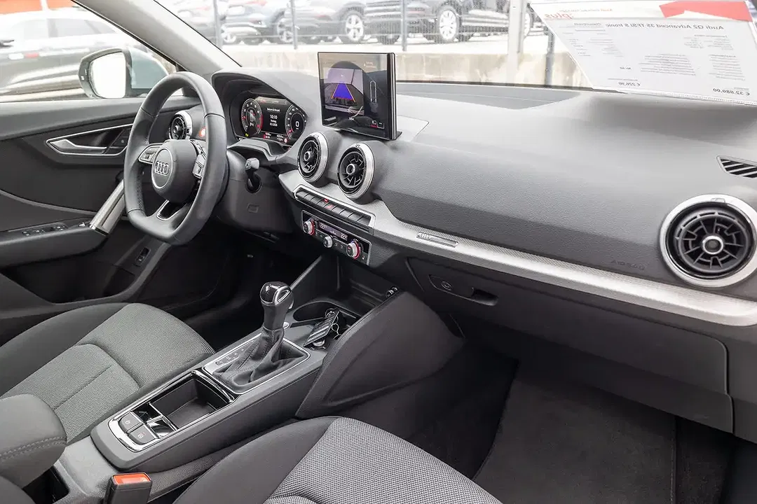 Audi Q2 - Thumbnail 9