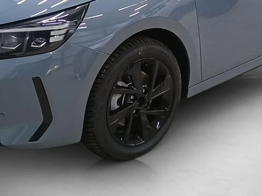 Opel Corsa - Thumbnail 11