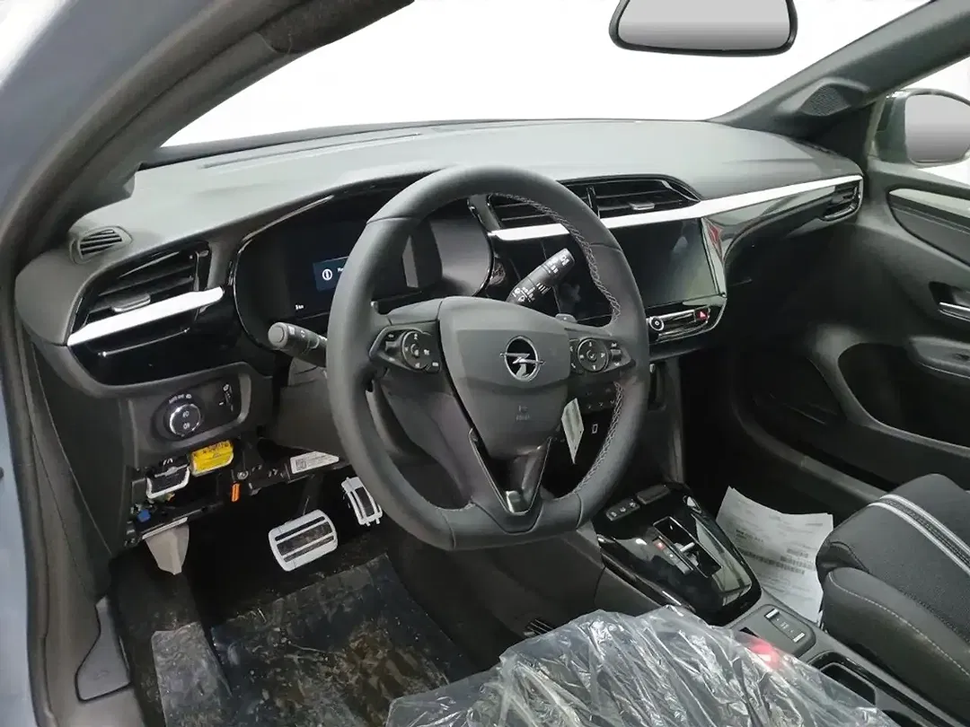 Opel Corsa - Thumbnail 7