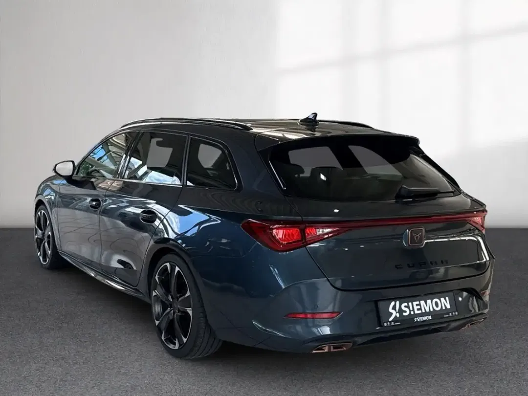 CUPRA Leon - Thumbnail 3