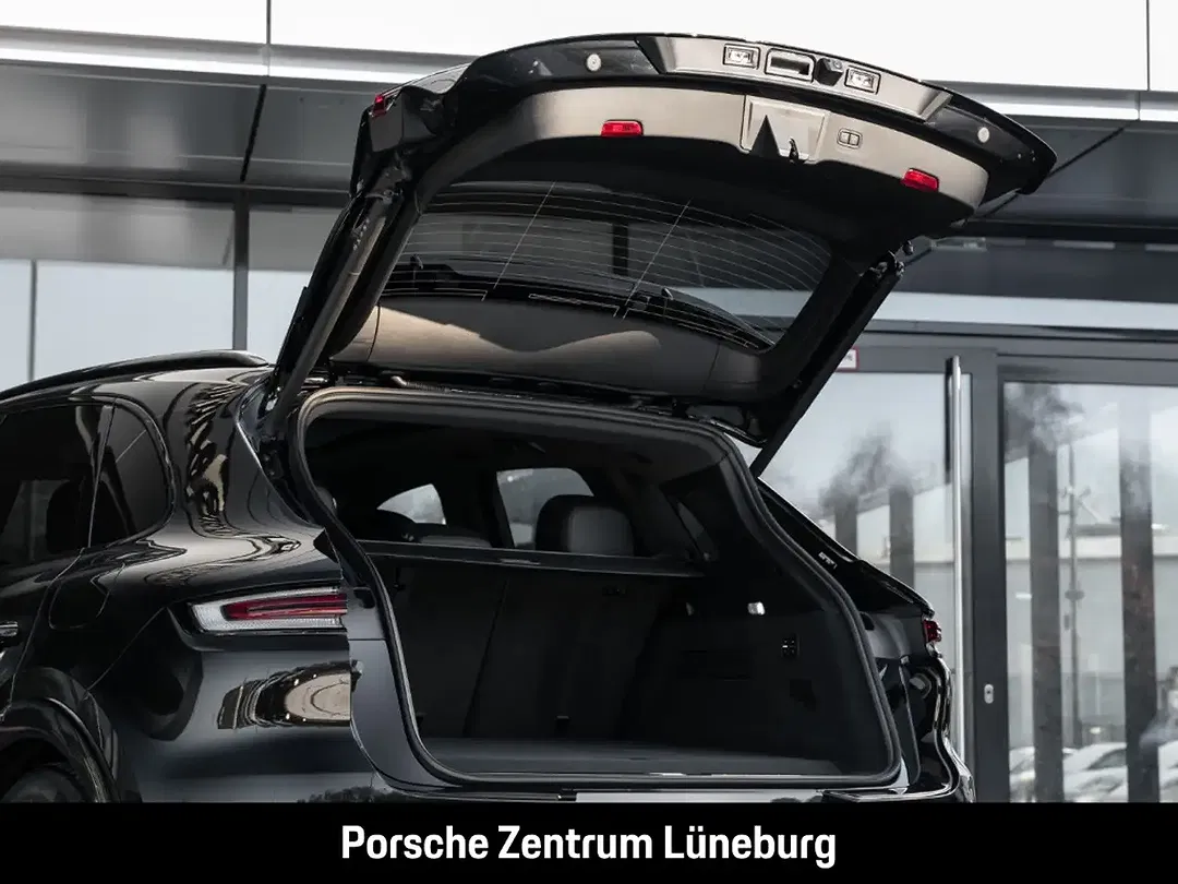 Porsche Cayenne - Thumbnail 15