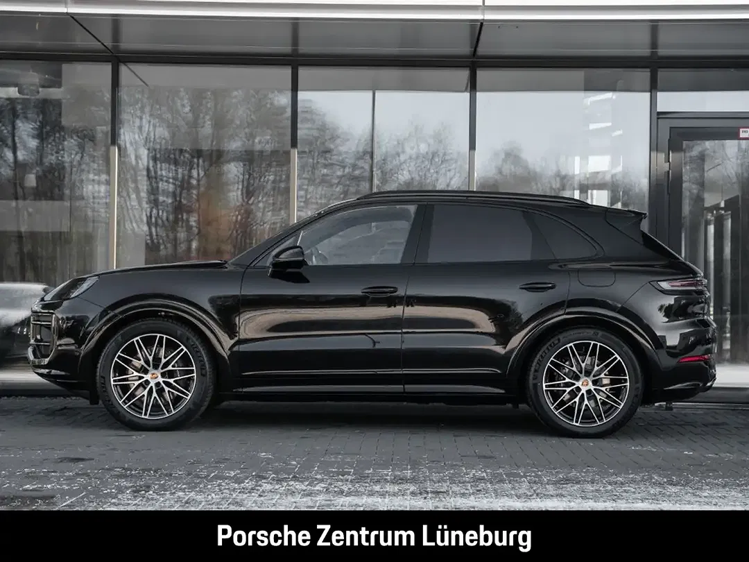 Porsche Cayenne - Thumbnail 2