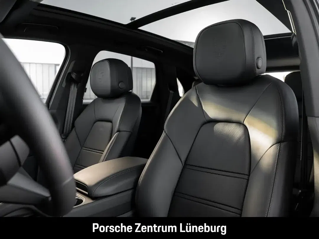 Porsche Cayenne - Thumbnail 5