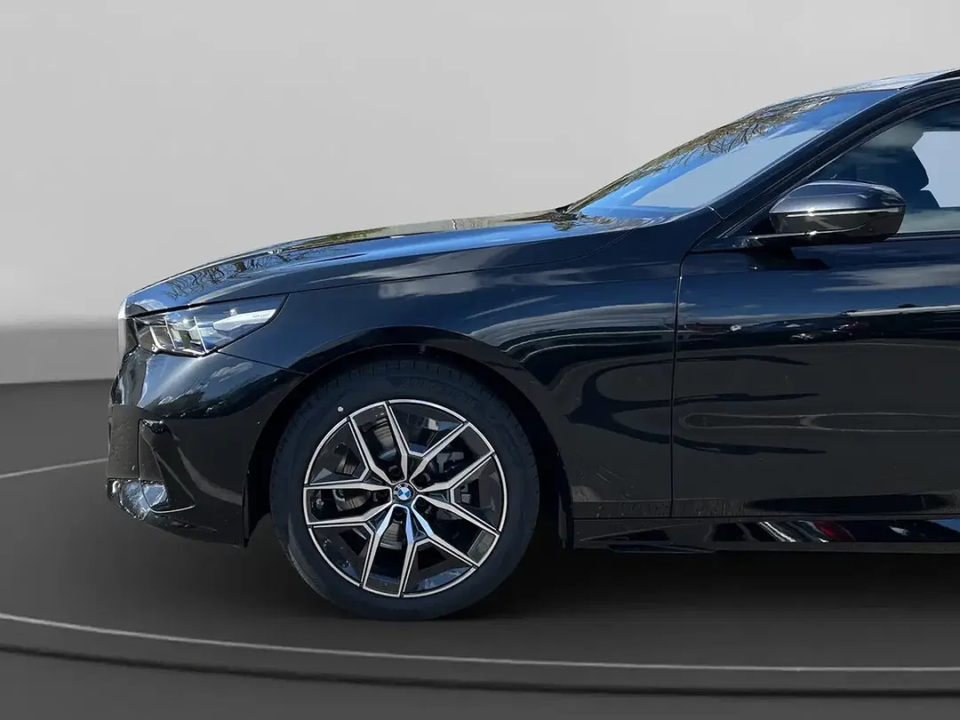 BMW 520 - Thumbnail 14